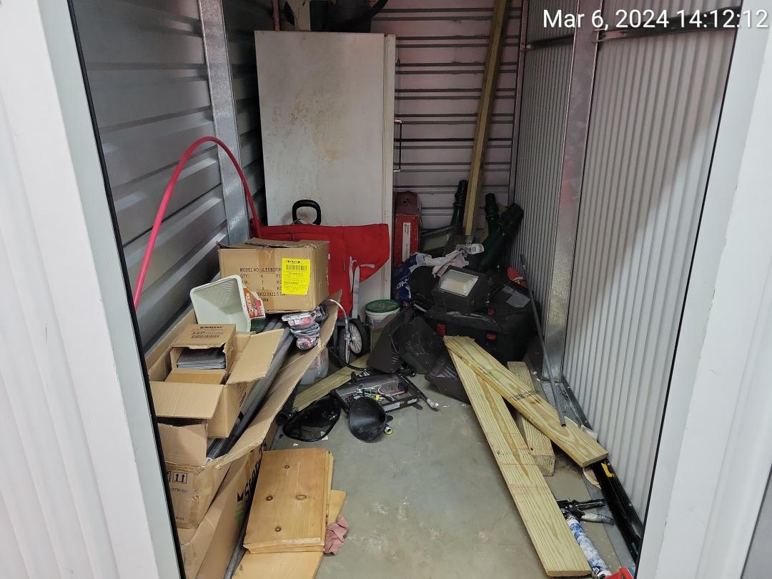 Storage Unit Auction in Kennesaw, GA at UHaul Moving & Storage of